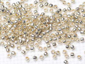 Бисер Япония "TOHO" 15/0 круглый 1.5 мм 5 г №PF0558 серебро